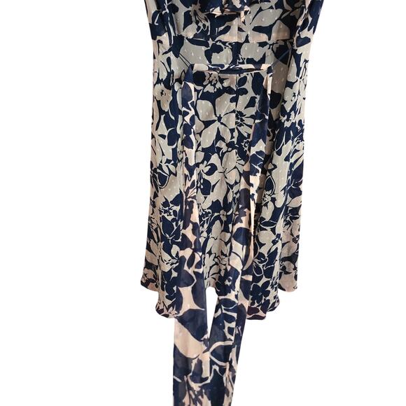 Eliza J Floral Print V-Neck Clip Ruffle Sleeve Dot Dress Size 8 - Picture 6 of 9